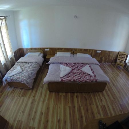 Barath Hotel & Guest House Leh Ngoại thất bức ảnh